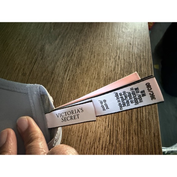 Victoria Secret Bra Women 36C Gray Lace Very Sexy Push Up Racerback Front Close - Picture 4 of 6